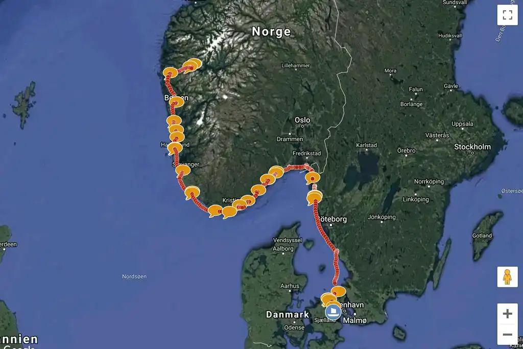 En løsning med en satellitbaseret device, der sender position til hjemmesiden, krydret med fortællinger i tekst, billeder og lyd. Alt sker dynamisk og mens eventyret er i gang.